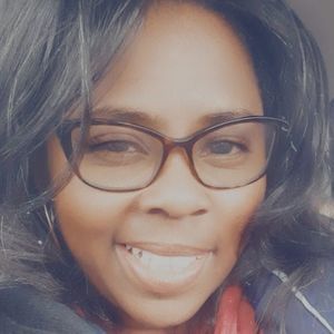 Meet your Posher, Teresa